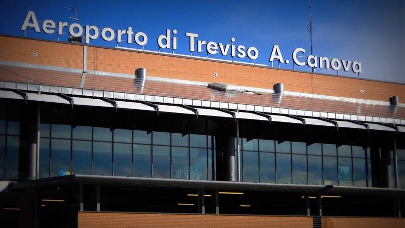 Международный аэропорт Тревизо в Венеции