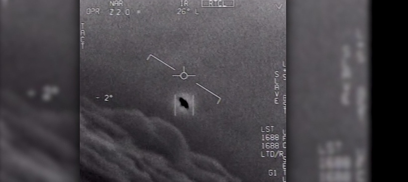 Пентагон впервые показал реальные видео с НЛО