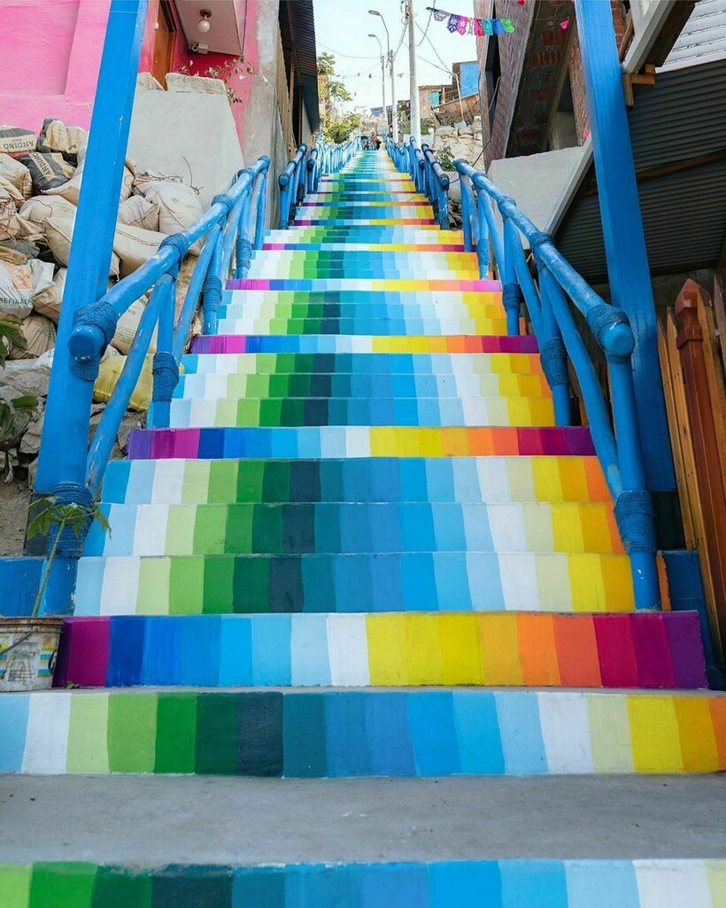 12 удивительных лестниц в Перу, которые разукрасил художник